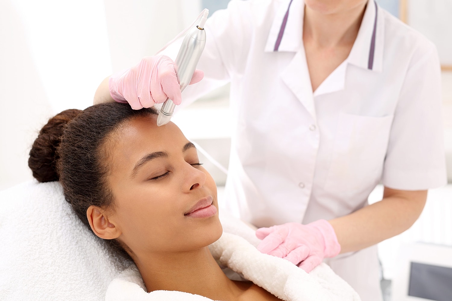 Why Is Microneedling Effective With All Skin Types?